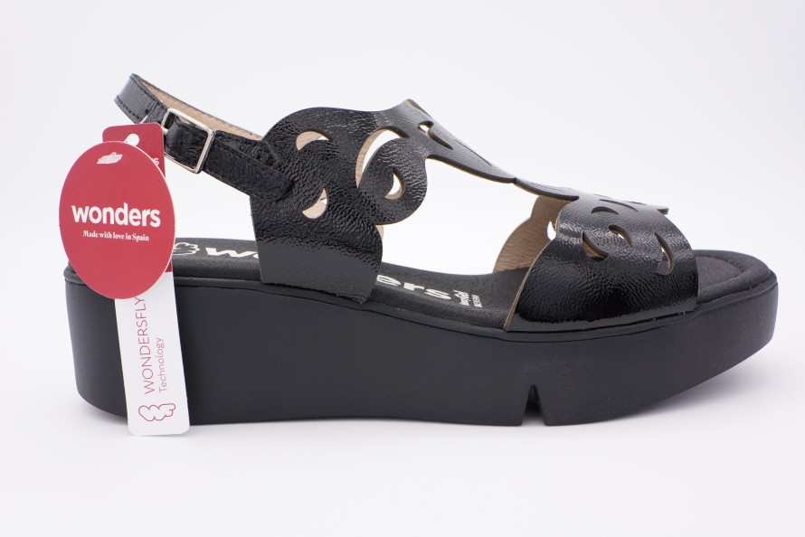 Sandals Shoe Spice Boutique | Wonders