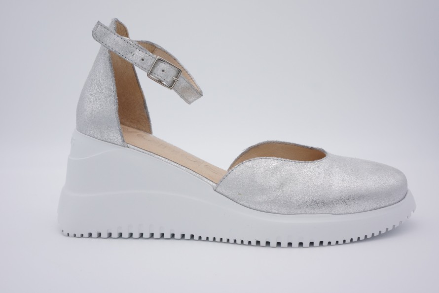 Sneakers Shoe Spice Boutique | Wonders Silver